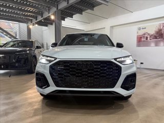 AUDI Q5 40 TDI 204 CV quattro S tronic Identity Black