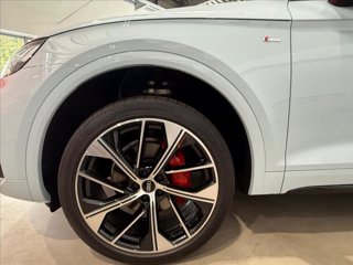 AUDI Q5 40 TDI 204 CV quattro S tronic Identity Black