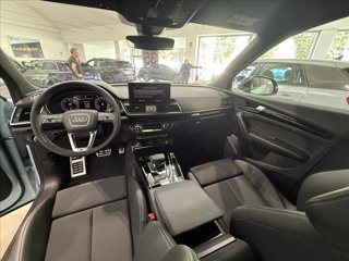 AUDI Q5 40 TDI 204 CV quattro S tronic Identity Black