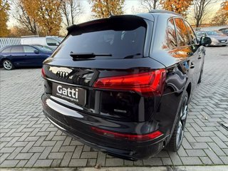 AUDI Q5 55 TFSI e quattro S tronic Identity Black