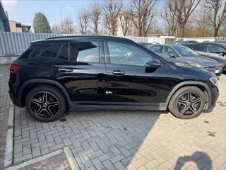 MERCEDES GLA 200 d Automatic Premium