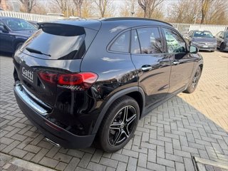 MERCEDES GLA 200 d Automatic Premium