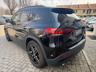MERCEDES GLA 200 d Automatic Premium