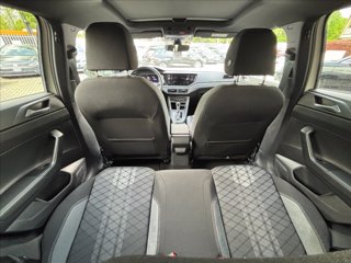 VOLKSWAGEN Taigo 1.0 TSI 110 CV DSG R-Line