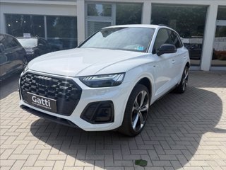 AUDI Q5 40 TDI 204 CV quattro S tronic Identity Black