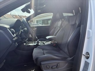 AUDI Q5 40 TDI 204 CV quattro S tronic Identity Black