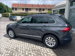 VOLKSWAGEN Tiguan 1.4 TSI Business BlueMotion Technology