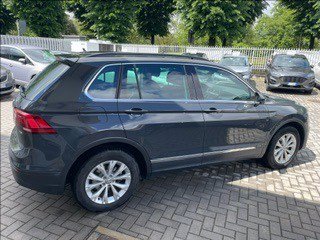 VOLKSWAGEN Tiguan 1.4 TSI Business BlueMotion Technology