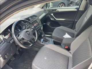 VOLKSWAGEN Tiguan 1.4 TSI Business BlueMotion Technology