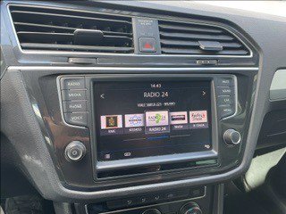 VOLKSWAGEN Tiguan 1.4 TSI Business BlueMotion Technology
