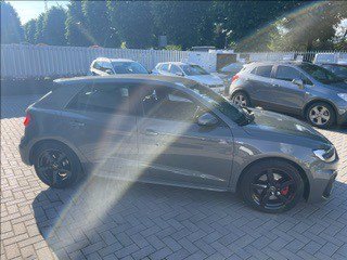 AUDI A1 allstreet 35 TFSI S tronic Identity Contrast