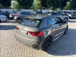 AUDI A1 allstreet 35 TFSI S tronic Identity Contrast