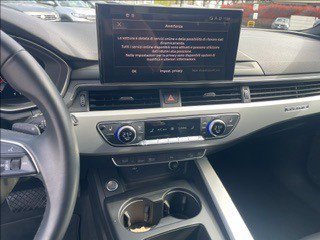 AUDI A4 allroad 40 TDI 204 CV S tronic Identity Contrast