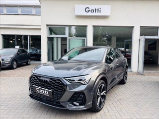 AUDI Q3 35 TDI S tronic Identity Black