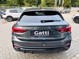 AUDI Q3 35 TDI S tronic Identity Black