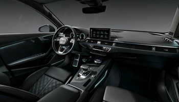 A4 Sedan 4