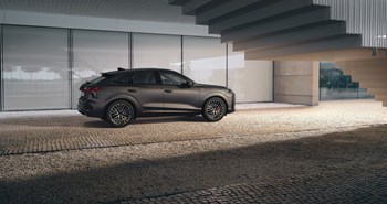 NUOVA Q3 Sportback 4
