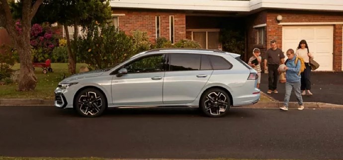 Nuova Golf Variant 01